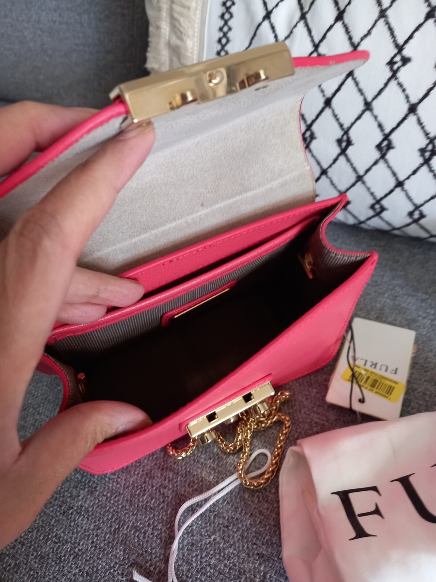 FURLA バッグ METROPOLIS MINI CROSSBODY AMARANTO thj1001773 Amaranto Metropolis Small Top Handle Bag by Furla | Rent the