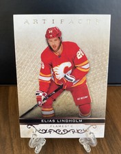 2021-22 UD Artifacts Base #56 Elias Lindholm - Calgary Flames ~ Photos!