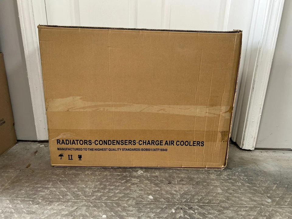 Radiador de aluminio Duralast A1295 para BMW modelo 1991-1998 318i 138is Z3 Foto 2 de 2