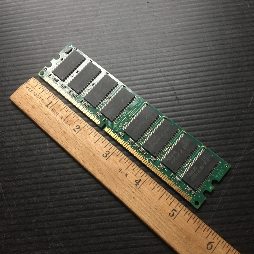 Samsung Crucial 1GB 184-Pin Unbuff Dimm DDR PC2700U-25331-E0 Desktop Memory RAM - Image 2 of 3