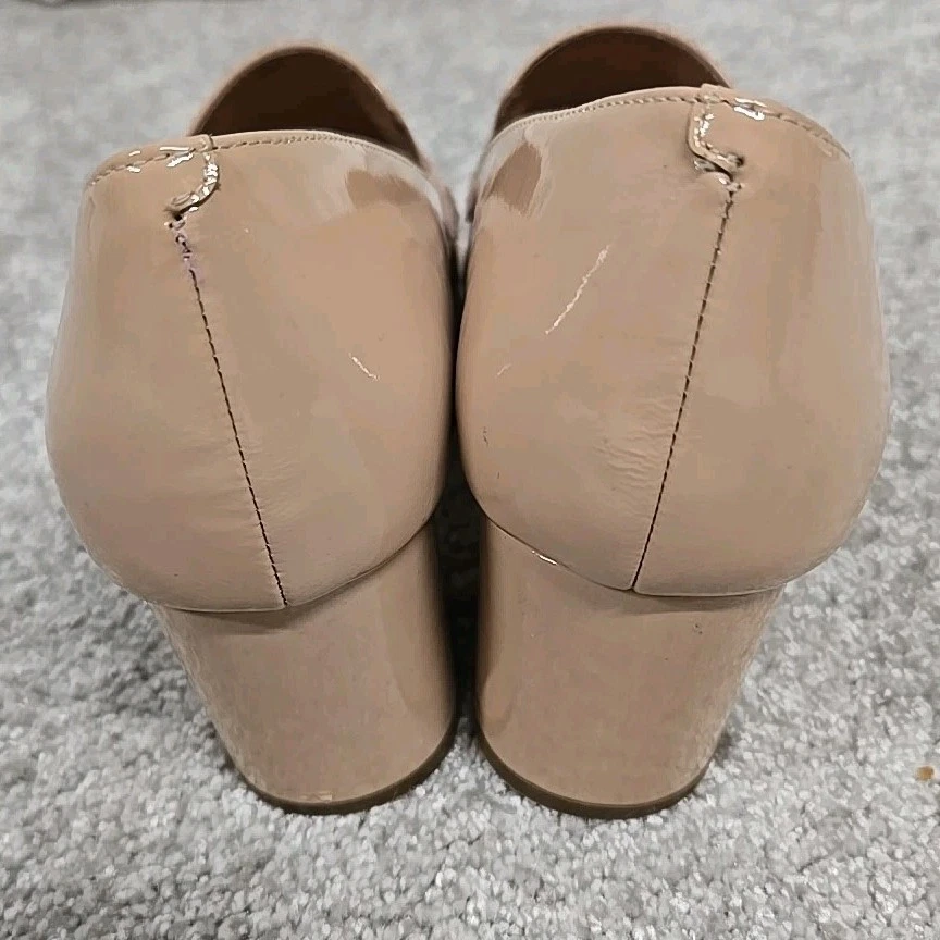 Mocasines Halógenos Tacones Punta Punta Zapatos Sin Cordones Cuero Brillante Beige Para Mujer 7.5 Foto 3 de 4