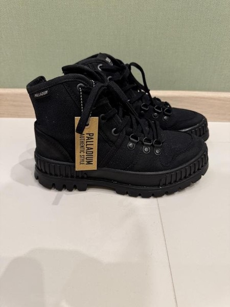 Women Palladium Boots Black 36
