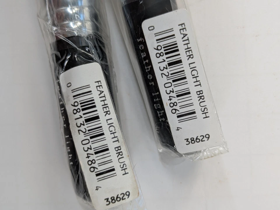 JUEGO SELLADO LOTE 2💋bareMinerals Escentuals Pluma Luz Cepillo Cara Mango Negro Foto 3 de 4