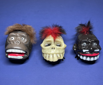 DSK Daishin Japan Wind-Up Toy Grinning Gorilla Mad Cannibal Wandering Skeleton