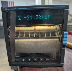 🤪 HONEYWELL MULTIPOINT CHART RECORDER 85-250 VAC 47-63 HZ 30 VA MAX DPR100