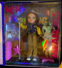 NEW IN BOX Bratz Mean Girls Movie Spring Fling Cady Heron Doll With Accessories