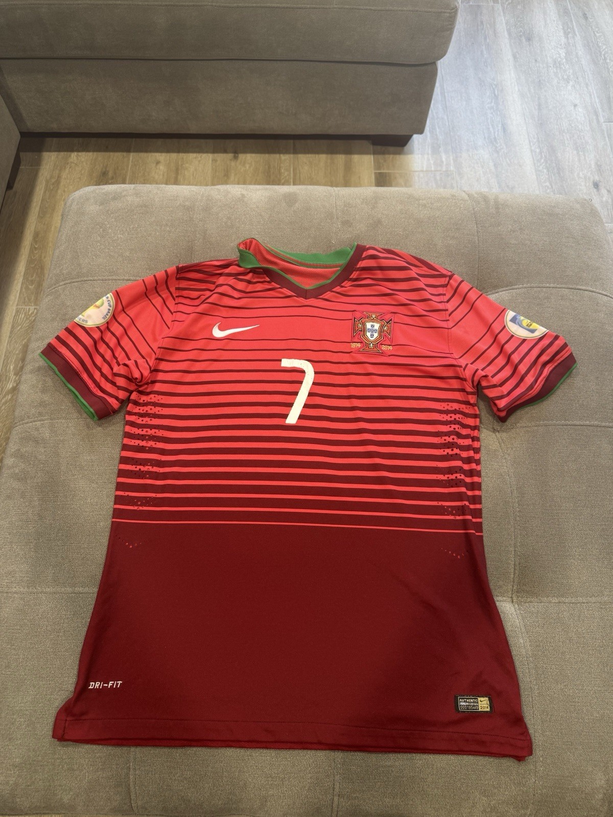 Cristiano Ronaldo #7 Portugal 2014 WC Home Jersey Nike Size L