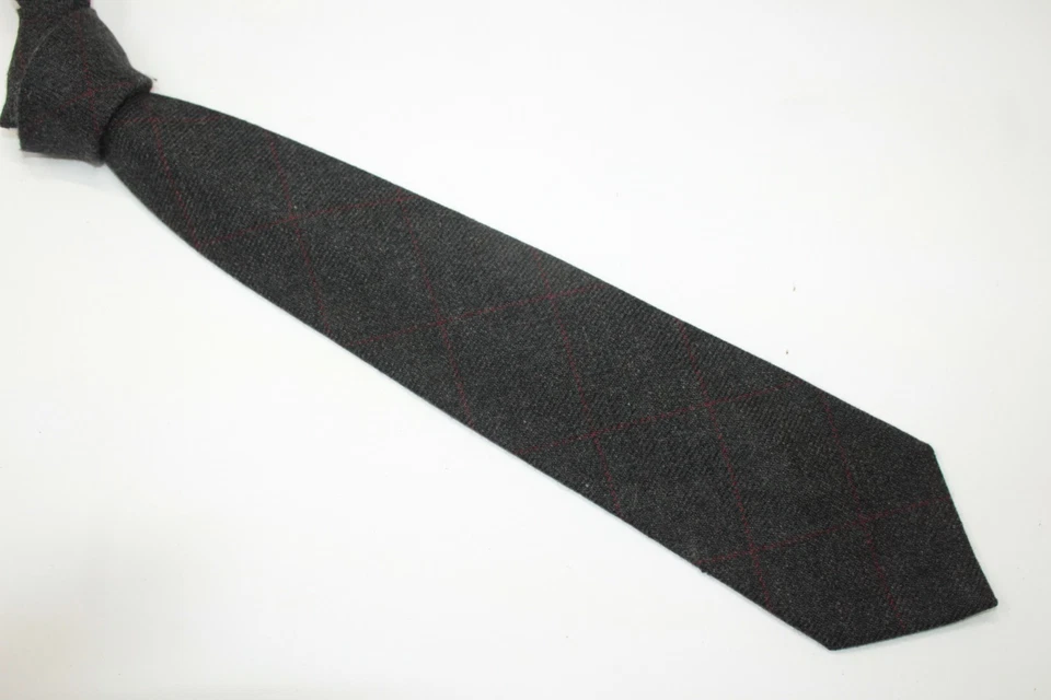 Corbata de lana BOGGI hecha en Italia F87687 Foto 2 de 4