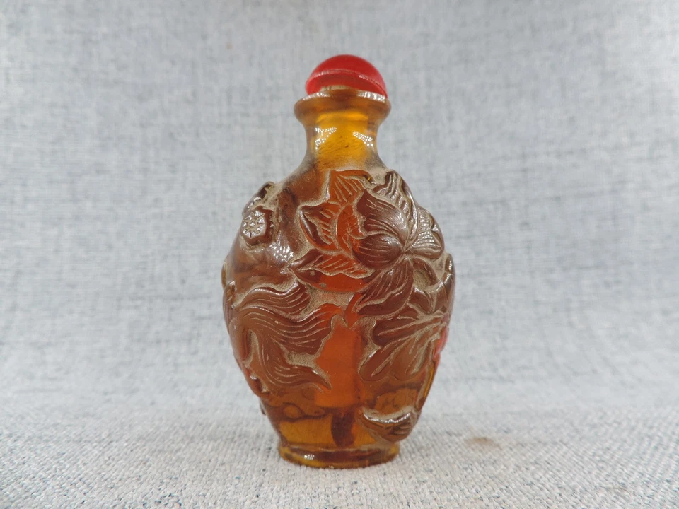 Botella de tabaco china antigua tallada a mano con patrón de suerte Foto 2 de 4