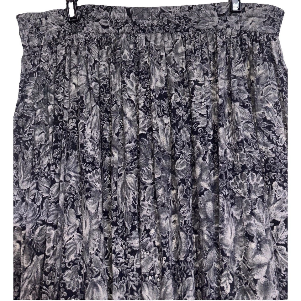 Jones New York 复古 90 年代绿色花卉 A 字长裙 100% 人造丝打褶 1990 年代 — 第 4/4 张图片