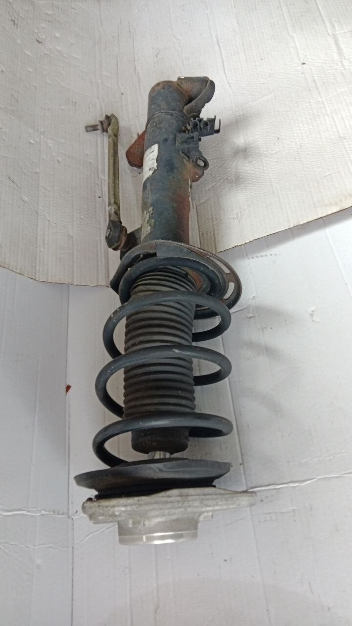 MERCEDES W212 & W218 Right Front E63 CLS 63 AMG OSF Shock Absorber  