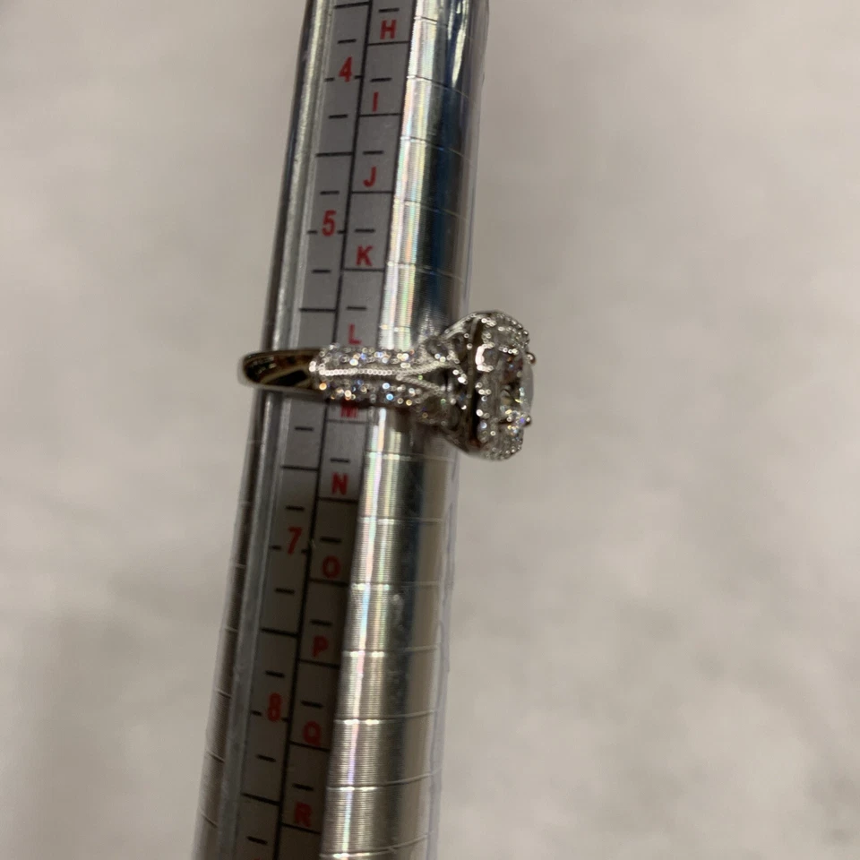 Помолвочное кольцо Diamonique огранки принцессы из чистого серебра размер 6 с имитацией бриллиантов - Изображение 4 из 4