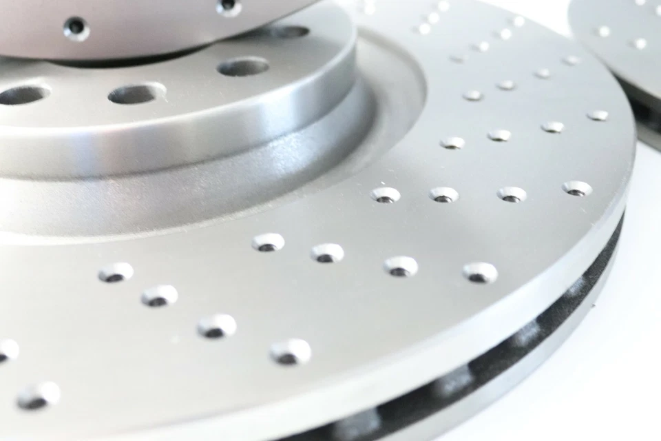 VW GOLF MK7 2.0 R AUDI S3 SEAT LEON CUPRA 5F1 FRONT BRAKE DISCS DRILLED 340mm - Image 2 of 3