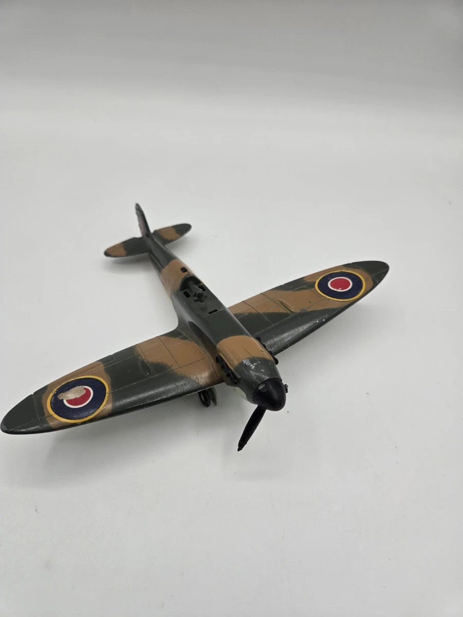 1940 Vehicle Year Vintage Manufacture Diecast Military Airplanes