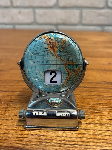 Vintage Perpetual Flip Mechanical Desktop Calendar Metal World Globe Map