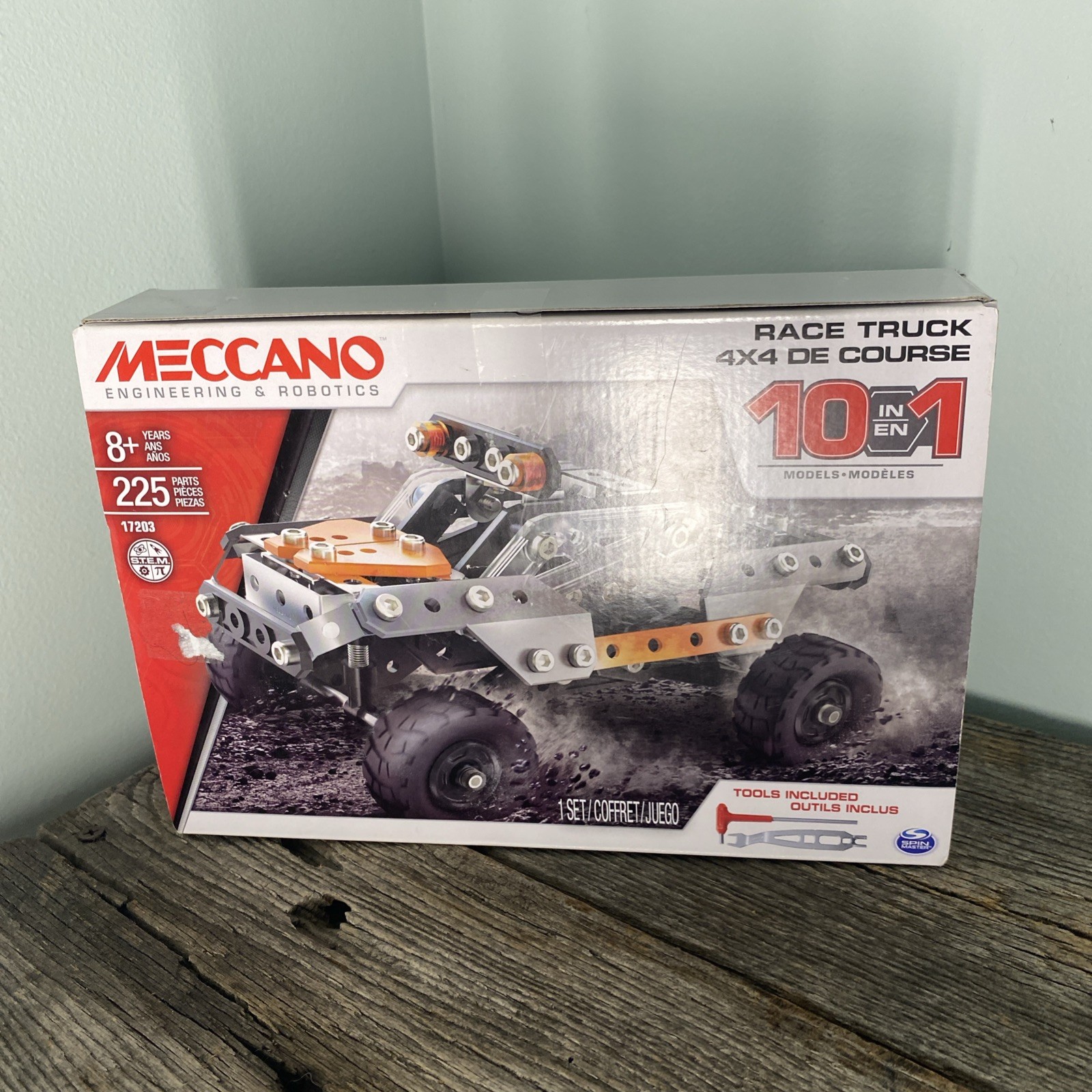 Meccano #17203 Engineering - Race Truck 10 in 1, Constructio