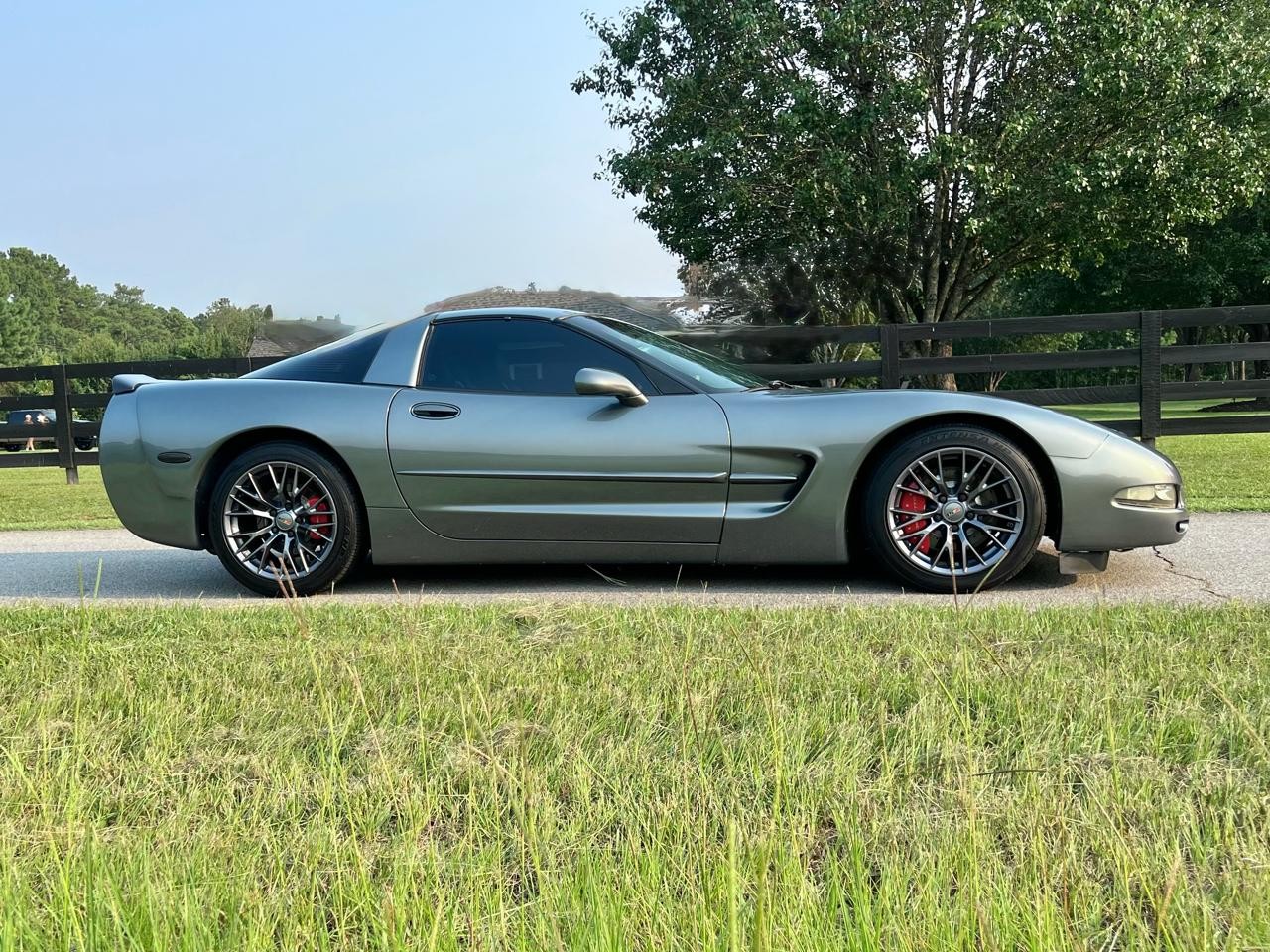2004 Gray Chevrolet Corvette   | C5 Corvette Photo 5