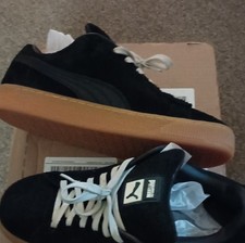 PUMA Suede Mens Black Low Top Lace-Up Leather...