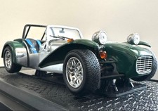 Kyosho Caterham Super Seven 1/18 Green Model Car Clamshell Fender Used