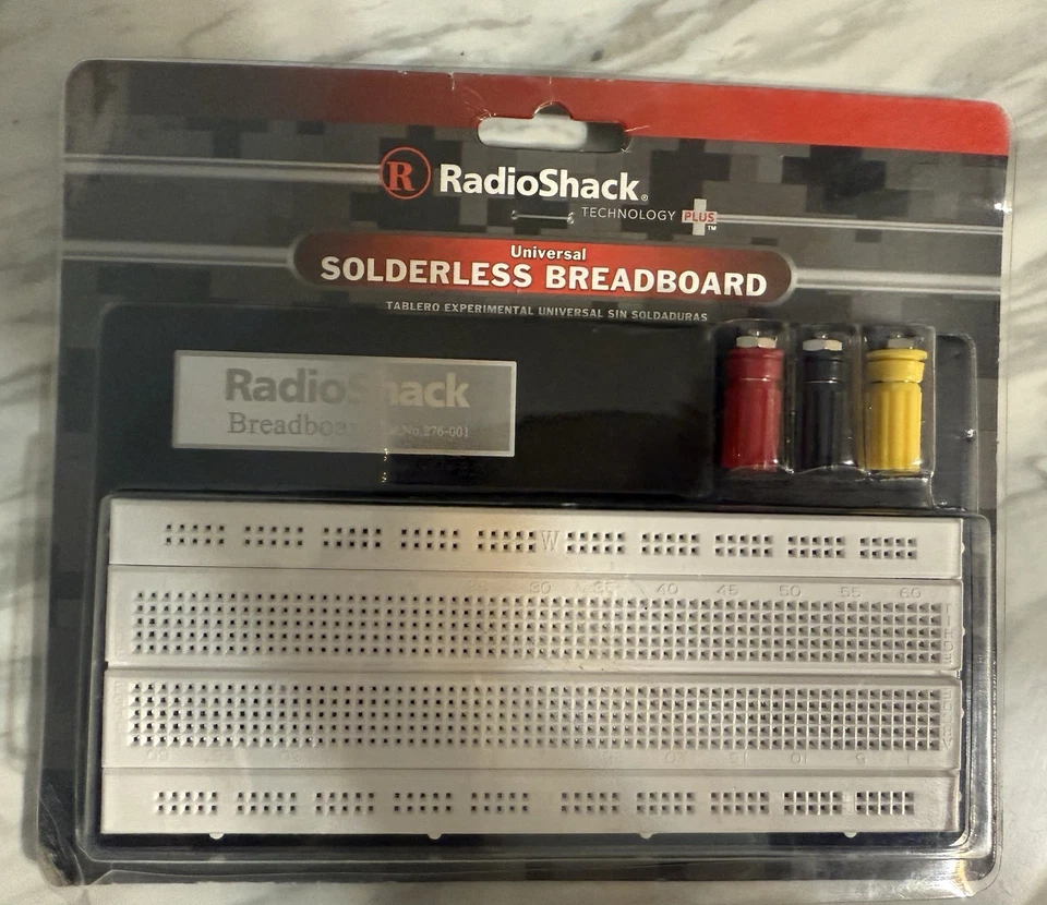 276-001 - BREADBOARD 2 STRIP 2.5X6.75IN 840 HOLES AND BINDING POST - Image 2 of 4