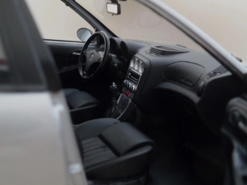 ALFA-ROMEO 156 TWIN SPARK 1997 GRiGiO GREY MET. EDiZiONE LiMiTATA MiTiCA 1/18 - Immagine 2 di 4