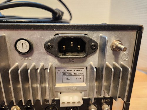 ICOM IC-736 HF 50MHz 100W Transceiver w/ manual ham radio used READ - Zdjęcie 8 z 17