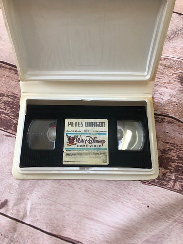 Pete’s Dragon (VHS, 1977) Original WALT DISNEY Home Video Clamshell - Picture 4 of 8