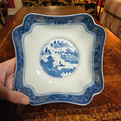 Mottahedeh Vintage Canton Blue Porcelain Square Bowl