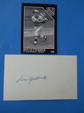 Don Gutteridge, Autograph on a 3