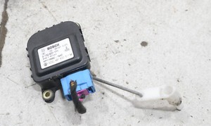 AUDI A6 4B Avant Bj 2002 Stellmotor Heizung Klima 4B1820511M #123327-G528