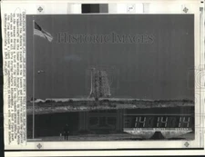 1971 Press Photo Saturn V Rocket on Launch Pad & Countdown Clock at Press Site