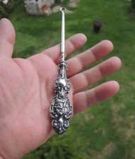 Art Nouveau Repousse Button Hook Sterling Silver Handle Vanity
