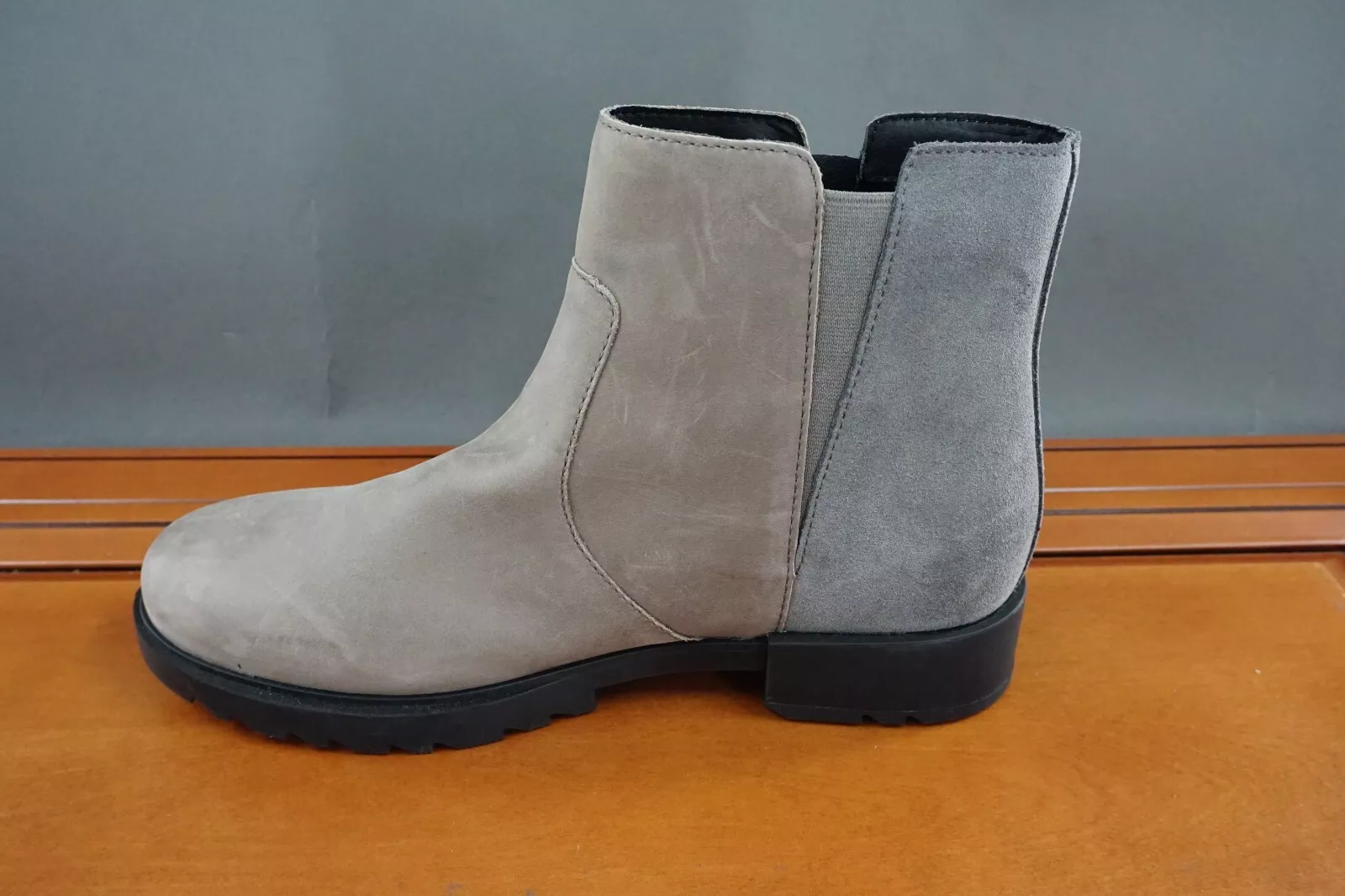 sorel emelle ii leather pull on waterproof zip ankle bootie boots