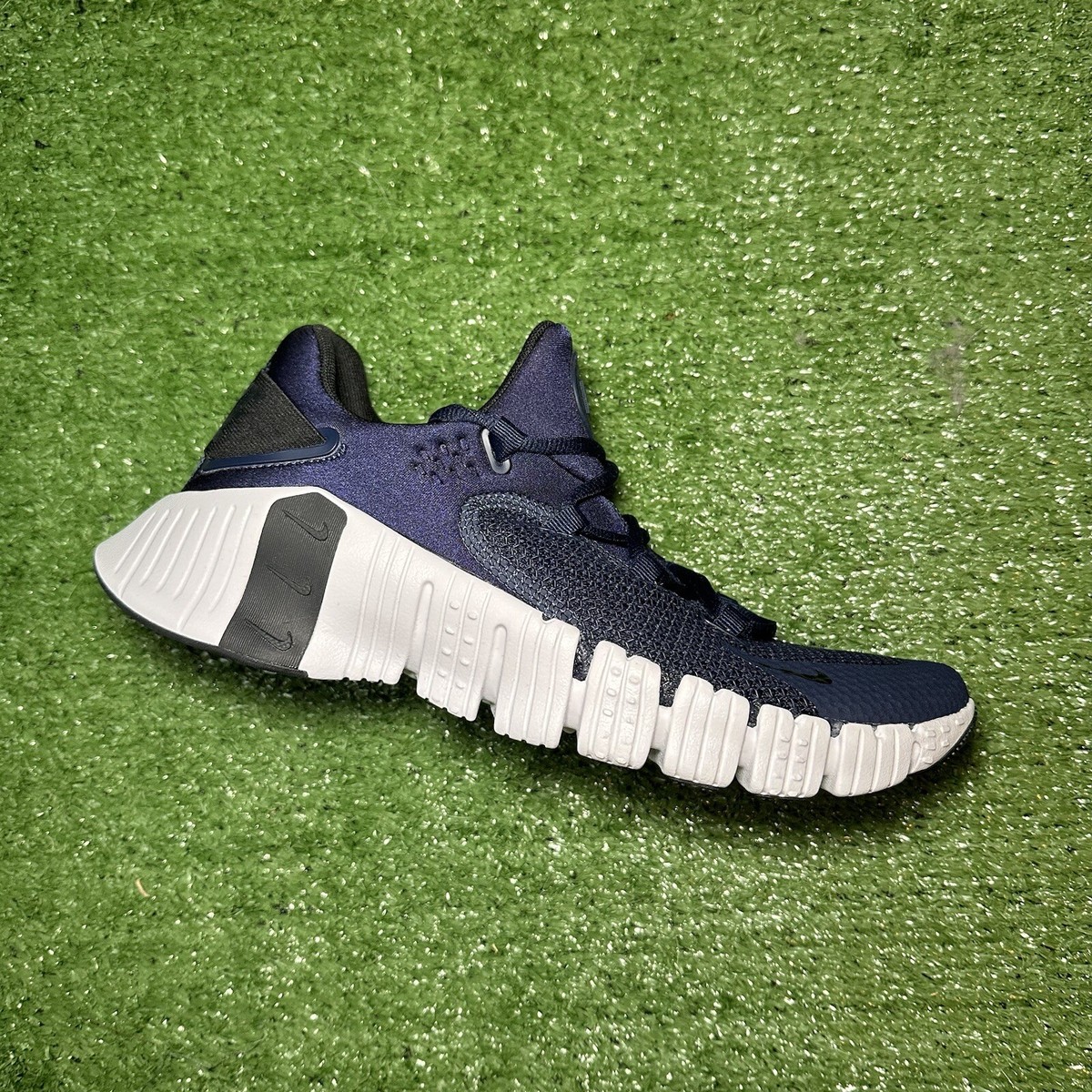 nike free metcon 4 navy