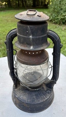VINTAGE ORIGINAL DEITZ No.2 D-LITE NY-USA LANTERN & GLOBE