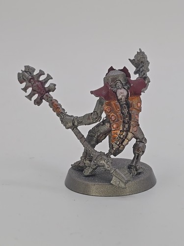 Warhammer 40k: Necron Finecast Cryptek WARHAMMER 40K ASSEMBLATO DIPINTO - Foto 3 di 3