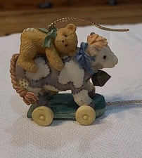 Enesco Cherished Teddies Figurine A Big Hug From A Little Friend #537217 (1999)