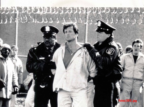 Sylvester Stallone - Lock Up - Rambo - 8 Pressefotos - 13x18cm (2527) - Picture 3 of 8