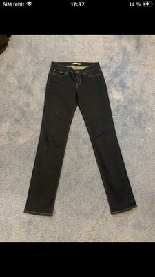 Levi s Jeans Gr. 29   Dunkelblau / Babyblau Details   Sehr guter Zustand