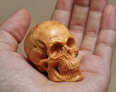 SHADOWBOX MINIATURE-CARVED WOODEN SKULL FIGURINE