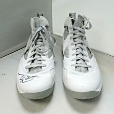 Terrence Williams NBA Game Used Worn Signed Basketball Sneakers