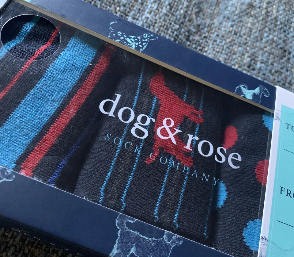 Caja de regalo de calcetín Dog & Rose Sock Company para hombre 3 pares se adapta a 8-12 rayas puntos T12 nuevo en caja Foto 3 de 4