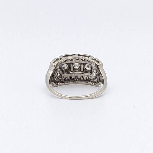 Vintage Three Stone .74ct Diamond Filigree Engagement Ring Art Deco Retro - Picture 10 of 10