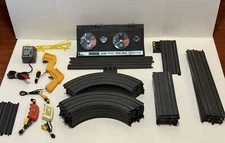 Tyco HO Slot Car Race Track w Controllers Power Pack 440 Racing Center LOT