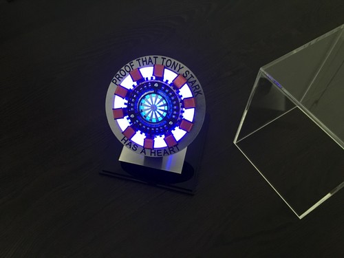 PersonaIised Iron Man ARC REACTOR Gift - ULTRA-Bright LED MK1 Costume Prop - Picture 2 of 8