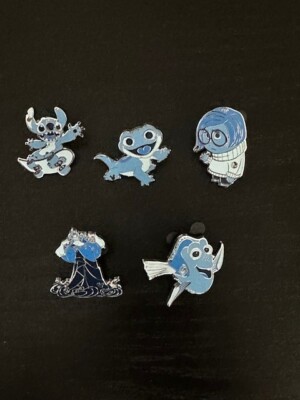 Disney WDW 2025 Hidden Mickey Pin Set Blue Characters 5 Pins No