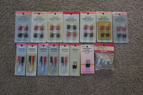 15 RadioShack (274-661) Multipurpose Banana Jack,Solderless Plugs ,Power Plugs