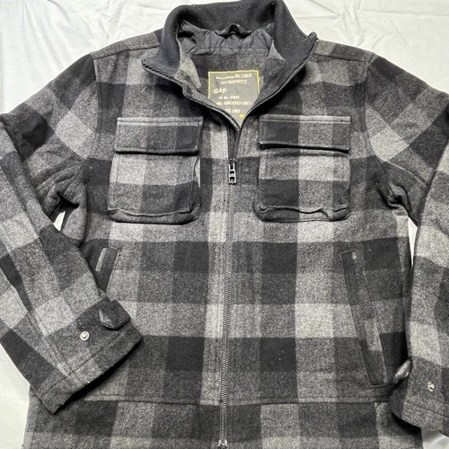 Vintage GAP Chore Coat Mens Medium Black Plaid Wool Full Zip Quilted Liner - Picture 2 of 9