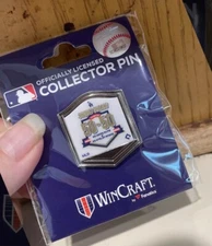 Shohei Ohtani Los Angeles Dodgers 50/50 commemorative Crest Pin MLB WINCRAFT