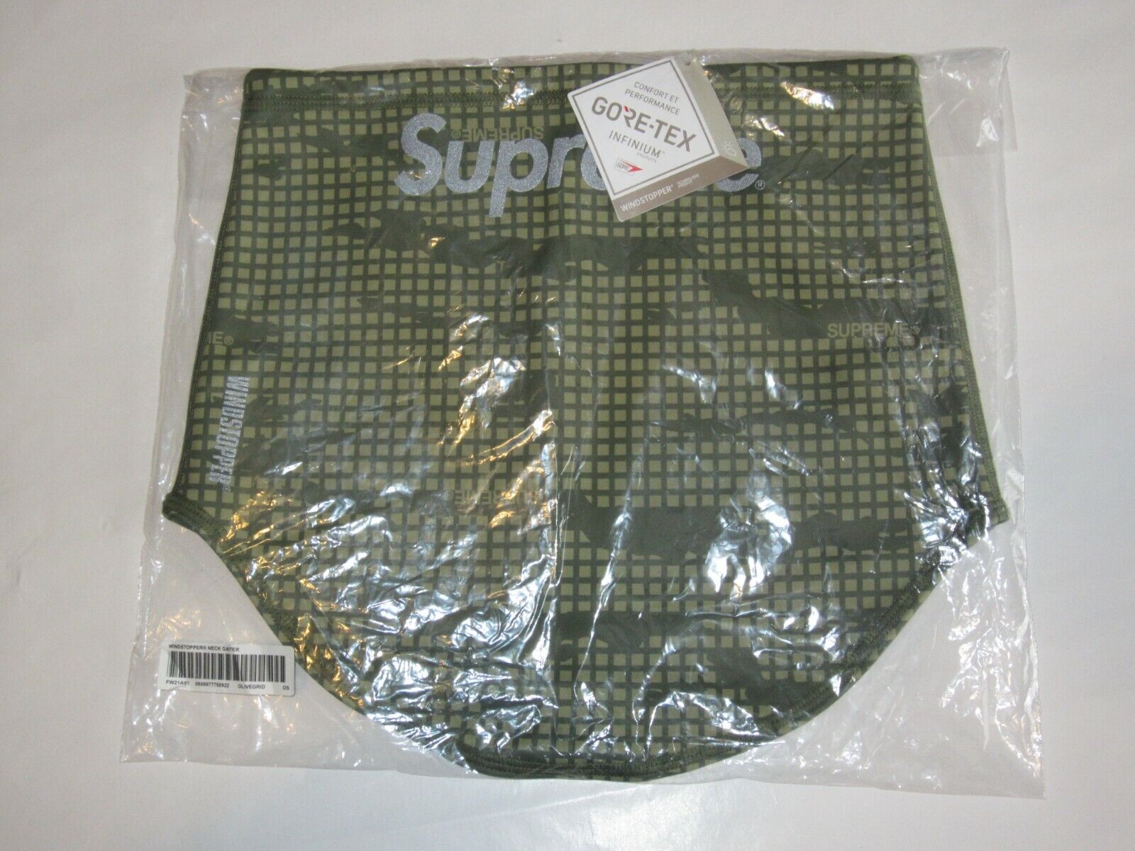 Supreme New York WINDSTOPPER GORE-TEX Neck Gaiter OLIVE GRID CAMO NEW! F/W21